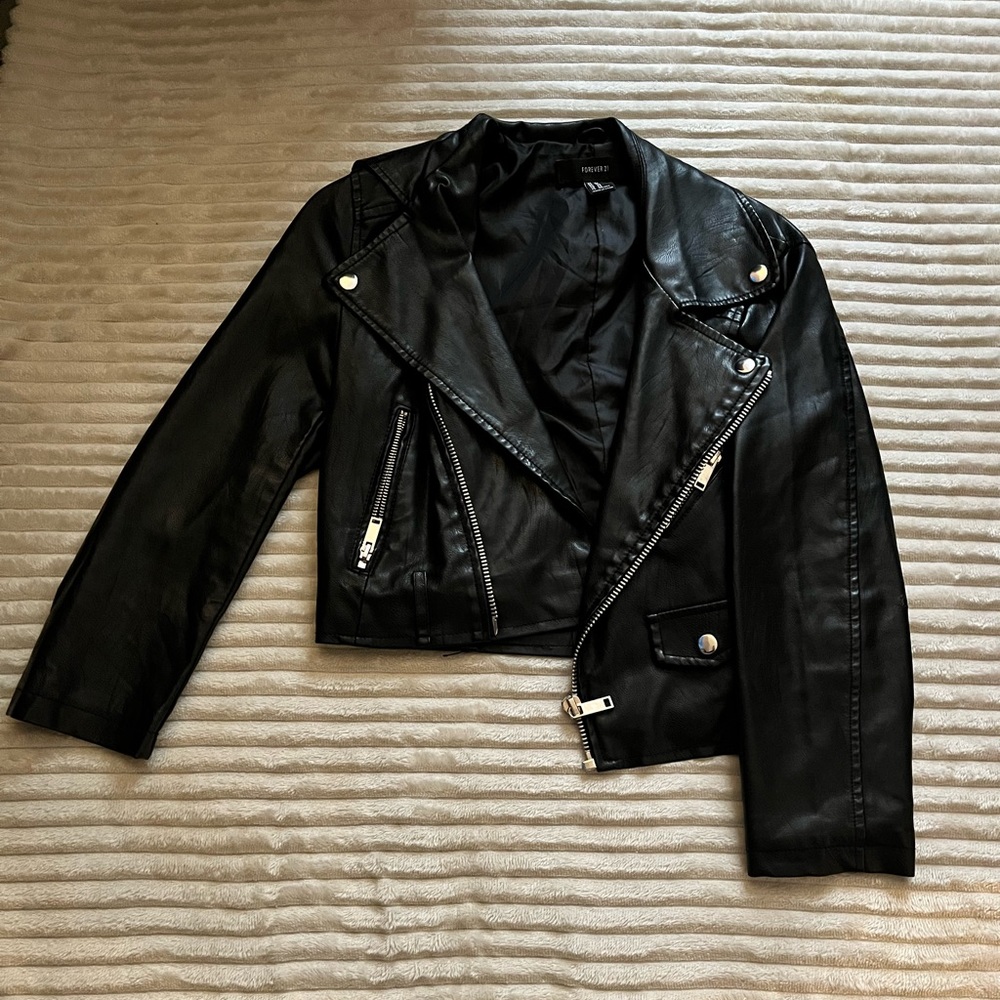 Cropped Faux Leather Jacket